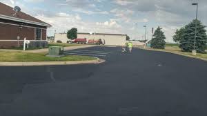 Best Decorative Concrete Driveways  in Catlin, IL